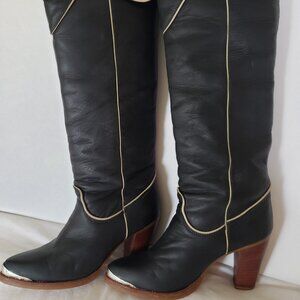 Zodiac Black Boots